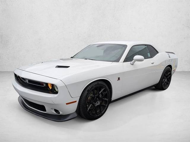 2018 Dodge Challenger R/T Scat Pack RWD photo