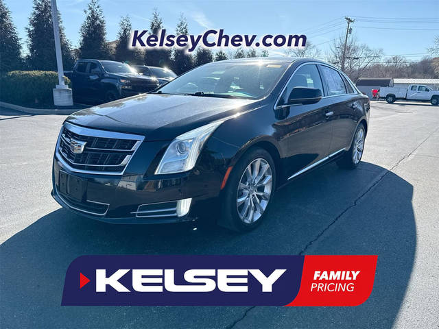 2017 Cadillac XTS Luxury FWD photo