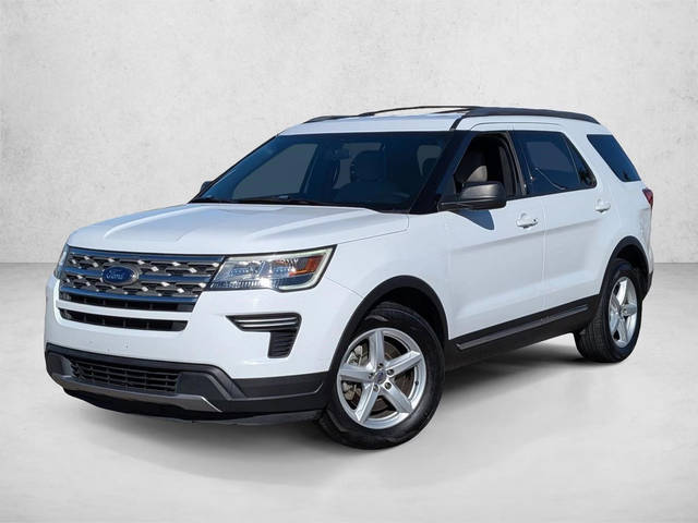 2018 Ford Explorer XLT FWD photo