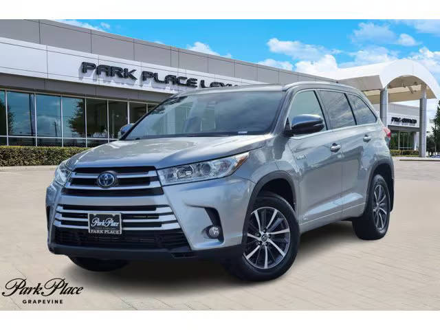 2018 Toyota Highlander Hybrid XLE AWD photo