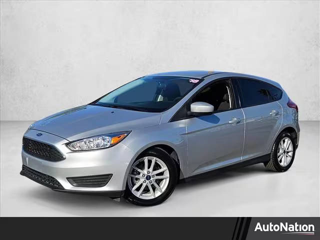 2018 Ford Focus SE FWD photo