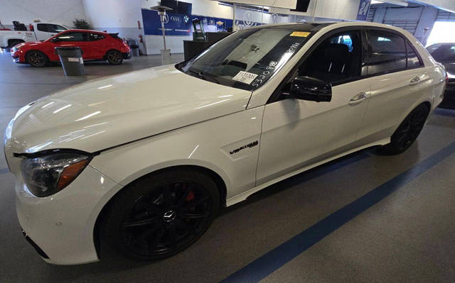 2016 Mercedes-Benz E-Class AMG E 63 S AWD photo