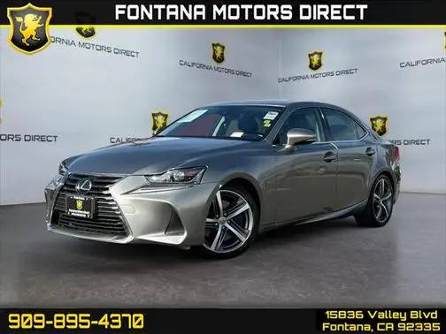 2018 Lexus IS IS 300 RWD photo