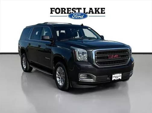 2017 GMC Yukon XL SLT 4WD photo