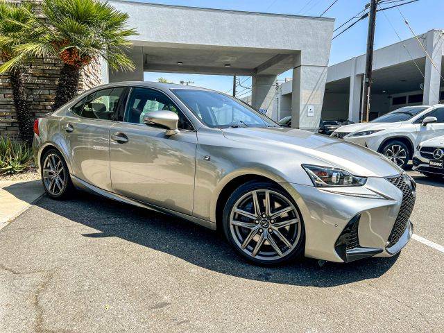 2018 Lexus IS IS 300 F Sport RWD photo