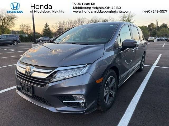 2018 Honda Odyssey Touring FWD photo