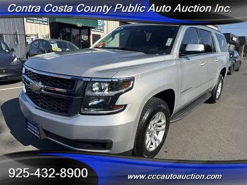 2016 Chevrolet Suburban LT 4WD photo