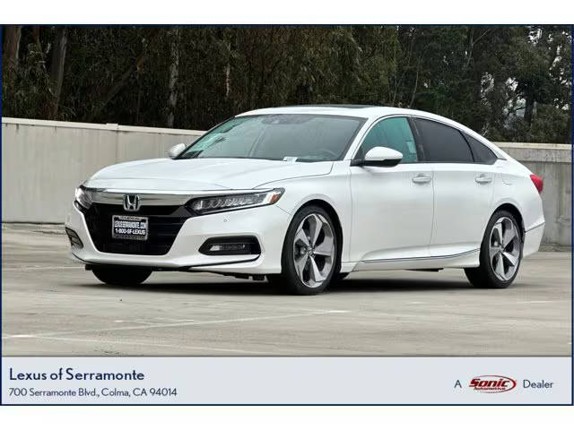 2018 Honda Accord Touring 1.5T FWD photo