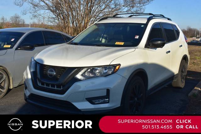 2018 Nissan Rogue SV FWD photo