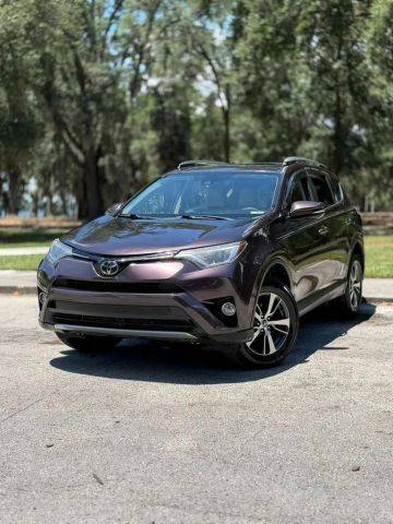 2018 Toyota RAV4 XLE FWD photo