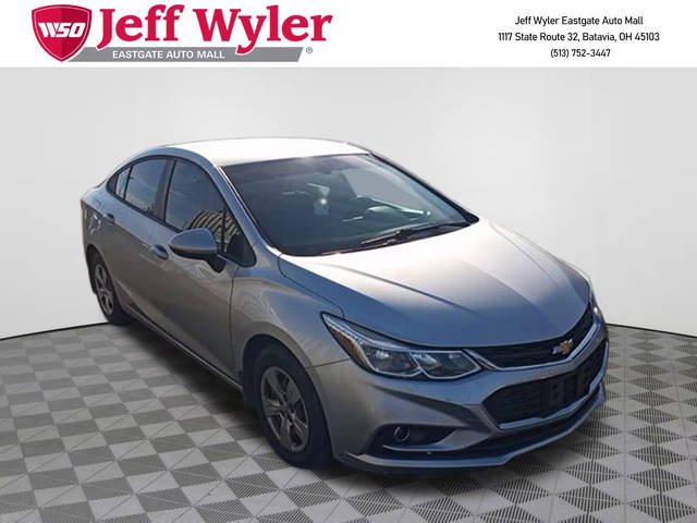 2018 Chevrolet Cruze LS FWD photo