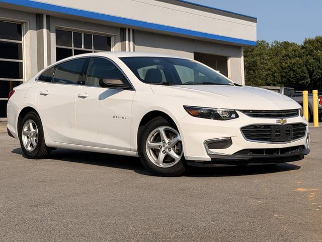 2018 Chevrolet Malibu LS FWD photo