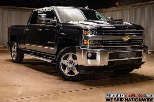 2018 Chevrolet Silverado 2500HD LTZ 4WD photo