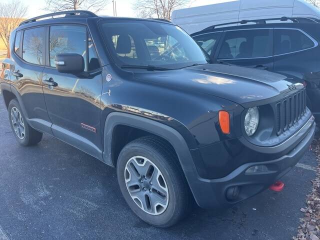 2017 Jeep Renegade Trailhawk 4WD photo