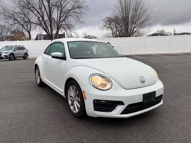 2018 Volkswagen Beetle S FWD photo