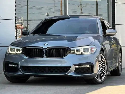 2018 BMW 5 Series 530i xDrive AWD photo