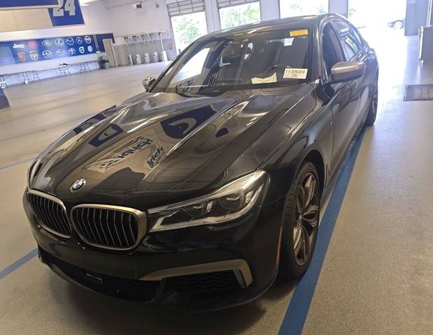2018 BMW 7 Series M760i xDrive AWD photo