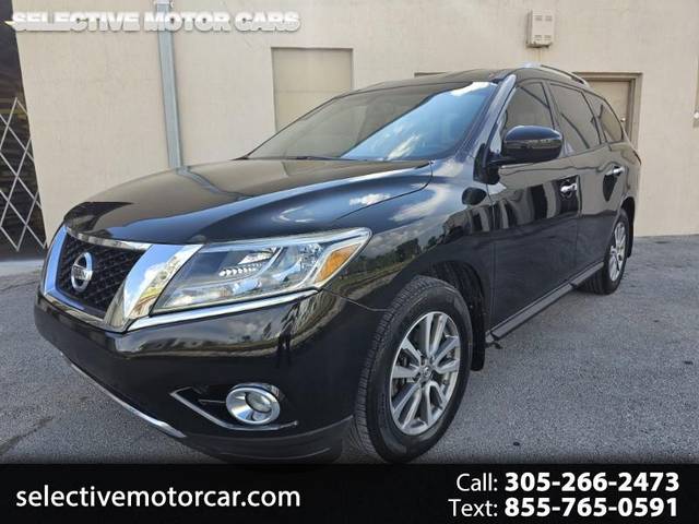2015 Nissan Pathfinder SV 4WD photo