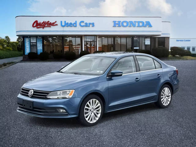 2015 Volkswagen Jetta 1.8T SE w/Connectivity/Navigation FWD photo