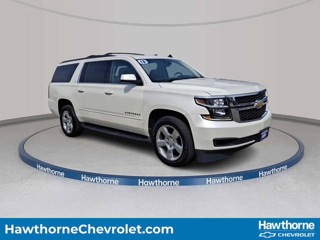 2018 Chevrolet Suburban LT 4WD photo