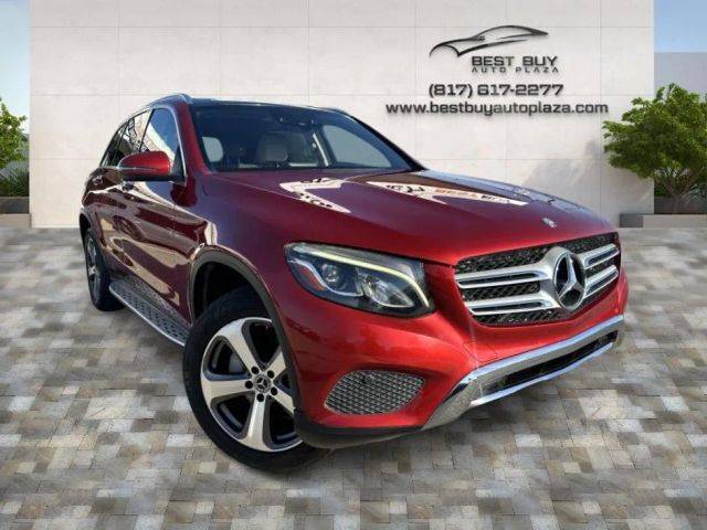 2018 Mercedes-Benz GLC-Class GLC 300 RWD photo