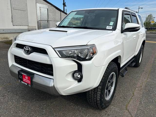 2018 Toyota 4Runner TRD Off Road Premium 4WD photo