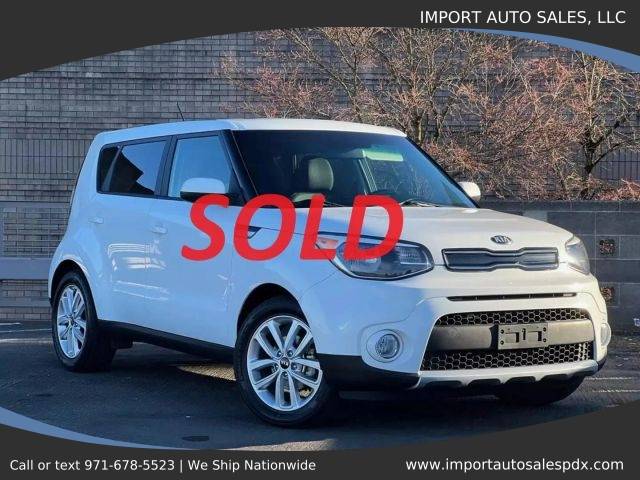 2017 Kia Soul + FWD photo