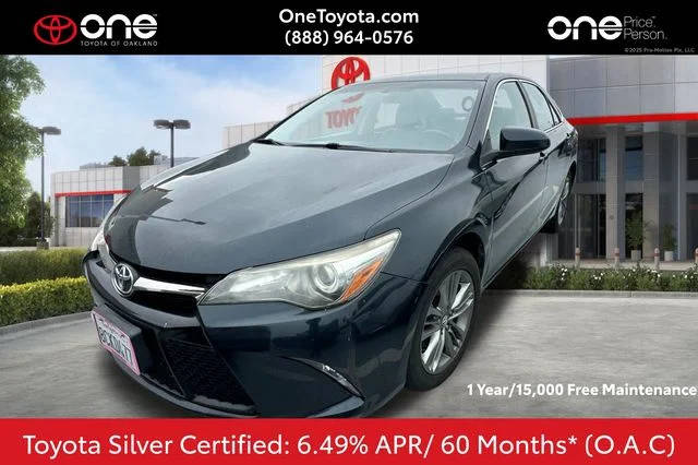 2017 Toyota Camry SE FWD photo