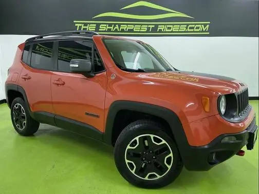2016 Jeep Renegade Trailhawk 4WD photo