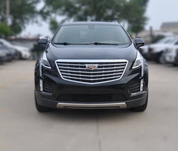 2018 Cadillac XT5 Platinum AWD AWD photo
