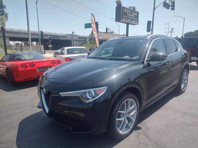 2018 Alfa Romeo Stelvio Ti AWD photo