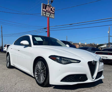 2018 Alfa Romeo Giulia Ti Lusso RWD photo