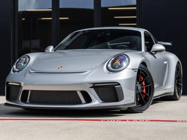 2018 Porsche 911 GT3 GT3 RWD photo