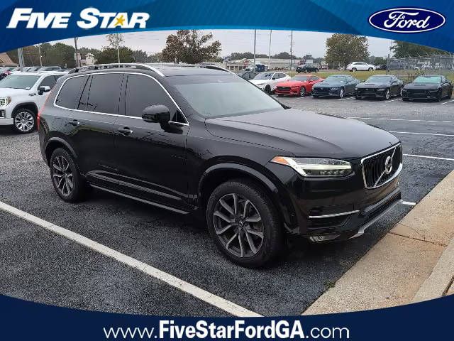 2018 Volvo XC90 Momentum AWD photo