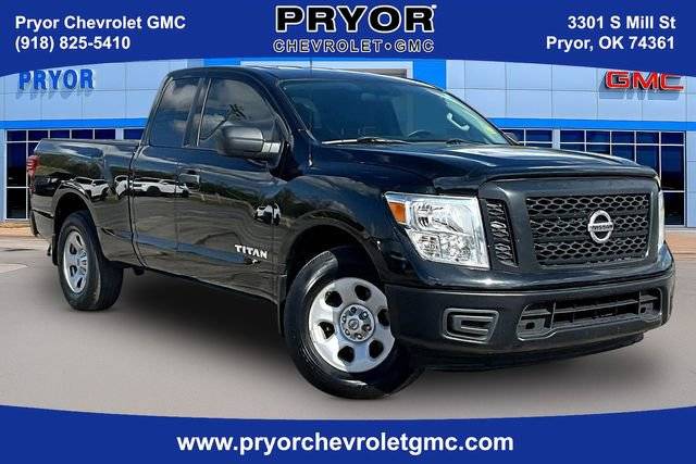 2017 Nissan Titan S RWD photo