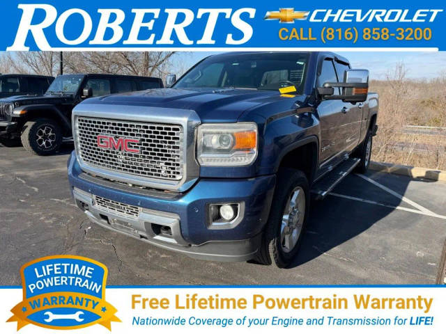 2016 GMC Sierra 2500HD Denali 4WD photo