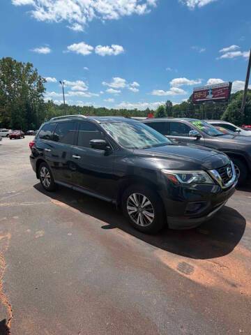 2018 Nissan Pathfinder S 4WD photo