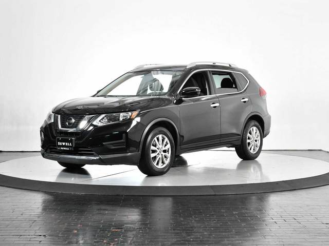2018 Nissan Rogue SV FWD photo