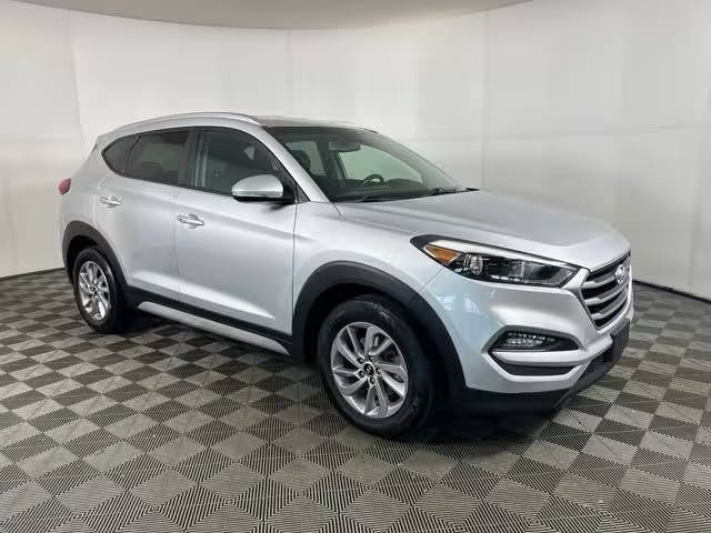 2018 Hyundai Tucson SEL Plus FWD photo