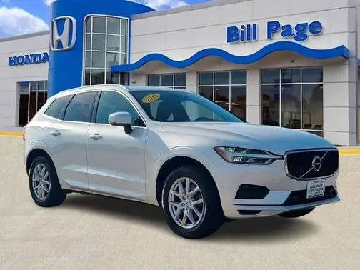 2018 Volvo XC60 Momentum AWD photo