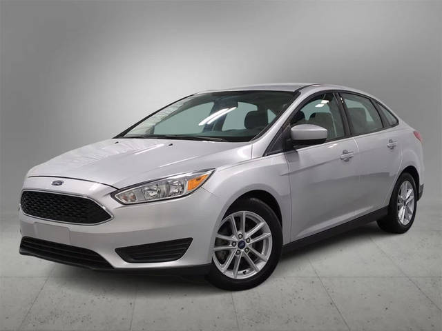 2018 Ford Focus SE FWD photo