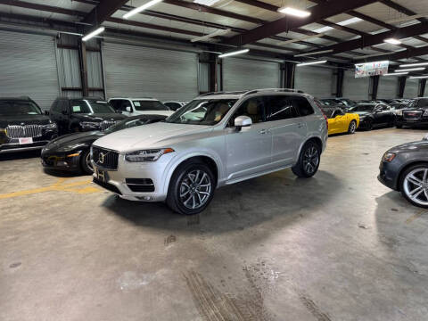 2018 Volvo XC90 Momentum FWD photo