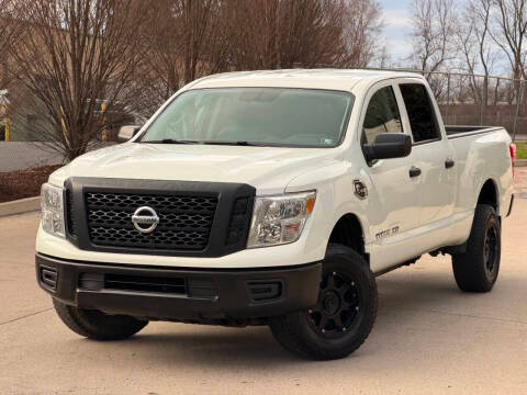 2017 Nissan Titan XD S 4WD photo