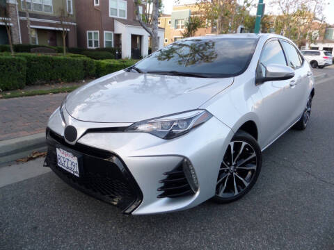 2018 Toyota Corolla SE FWD photo