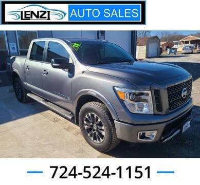 2018 Nissan Titan PRO-4X 4WD photo