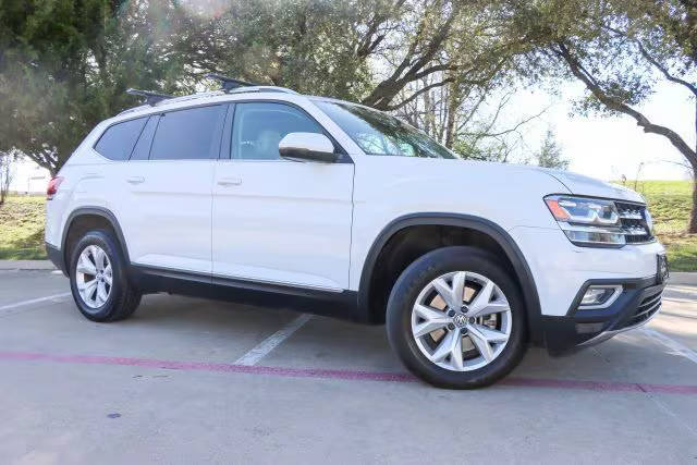 2018 Volkswagen Atlas 3.6L V6 SEL FWD photo