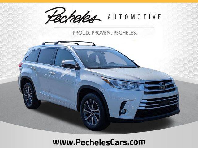 2018 Toyota Highlander XLE FWD photo
