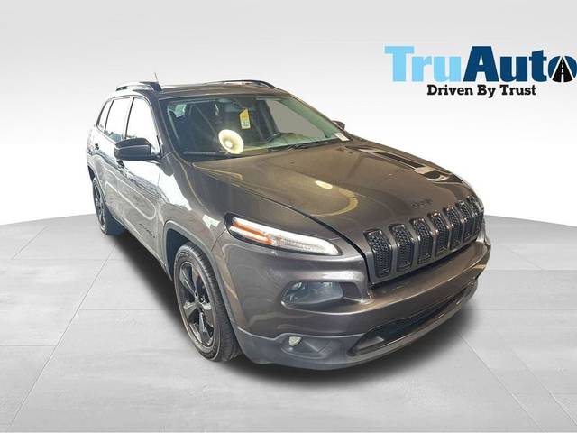 2018 Jeep Cherokee Latitude FWD photo
