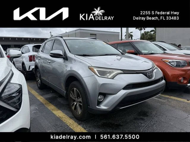 2018 Toyota RAV4 XLE FWD photo