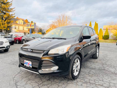 2015 Ford Escape SE FWD photo